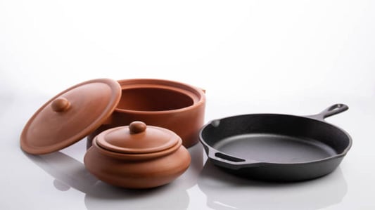 Choosing Healthy Non-Toxic Cookware for Your Kitchen