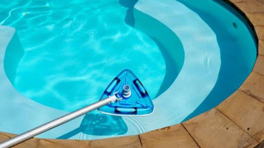 The Ultimate Guide to the Flexible Vacuum Head Pool Cleaner