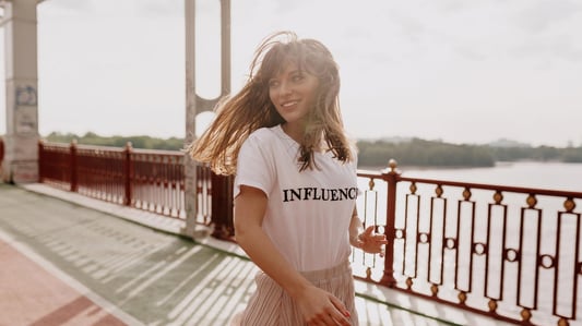 Affordable Luxury: Knitted T-Shirts That Look Expensive (But Aren't!)