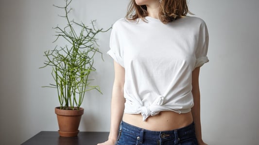 How to Choose the Best Material for Your Knitted Tee