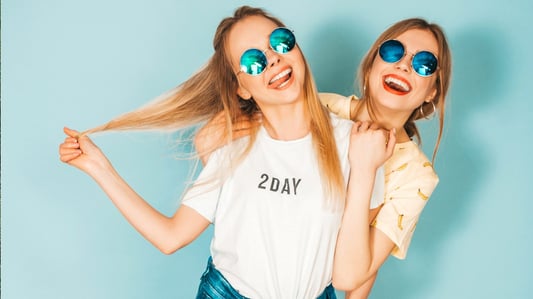Knitted T-Shirts for Travel: Lightweight, Stylish & Wrinkle-Free