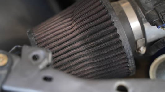 The Importance of Choosing a Reliable Oil Filter Element Supplier