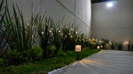 The Ultimate Guide to Solar Garden Lights