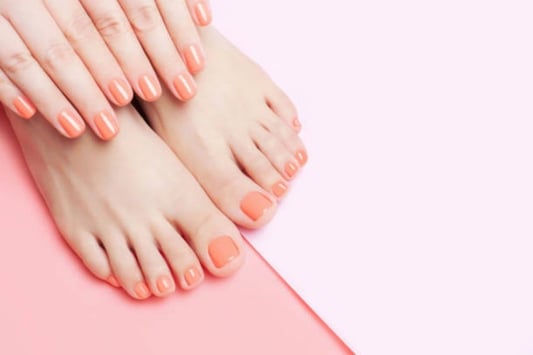 I vantaggi della manicure elettrica: una guida completa