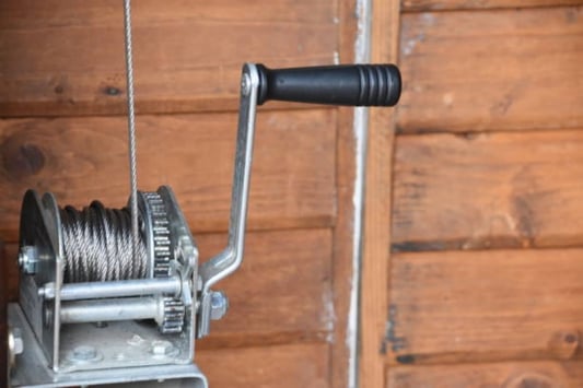 Manual Winch Safety Tips: Essential Guidelines for Safe Operation