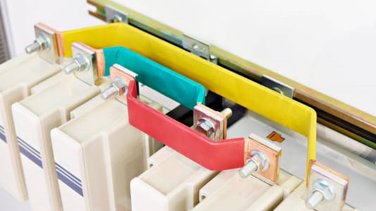 Guía de resistencia térmica de la carcasa de barras colectoras: garantía de seguridad y eficiencia