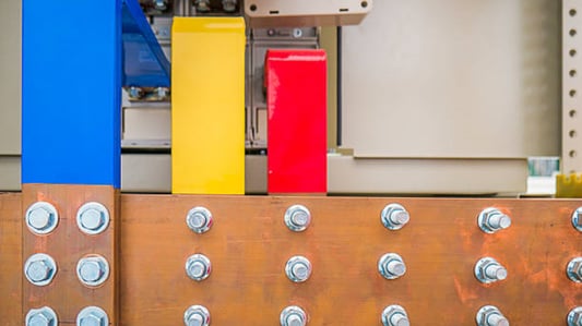 Guía completa sobre la caja de puesta a tierra con conexión cruzada: función, beneficios y aplicaciones