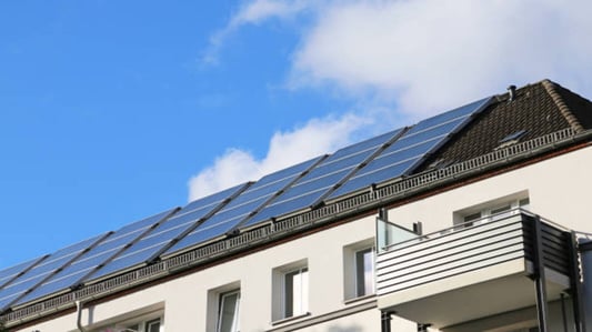 Choosing the Right Flat Roof Solar Mounting System