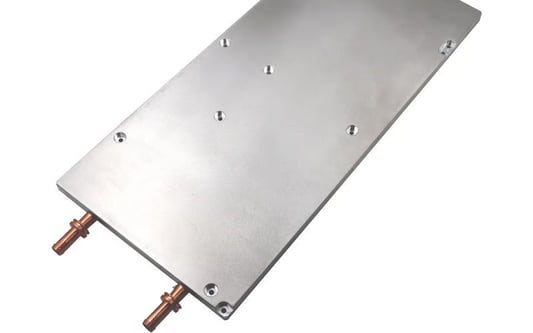 Las ventajas de utilizar una placa de enfriamiento líquida para enfriar dispositivos electrónicos