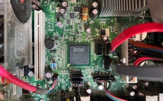 Do CPU Coolers Come with a Heat Sink?