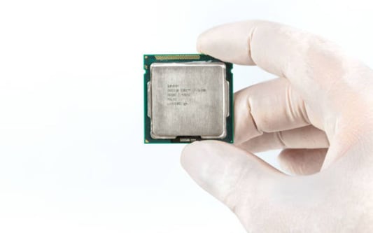What Are the Requirements for a Heatsink?