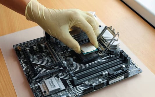 The Difference Between Heat Sink and Fins