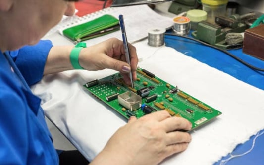 The Difference Between Pin Fin and Plate Fin Heat Sinks