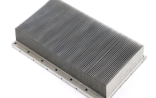 The Difference Between Skived and Extruded Heat Sinks