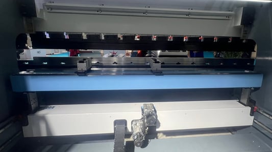 Precision Bending Machine: Revolutionizing Metal Fabrication Processes