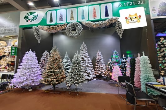 Various Styles of Christmas Trees on Display at the Show: A Successful Case