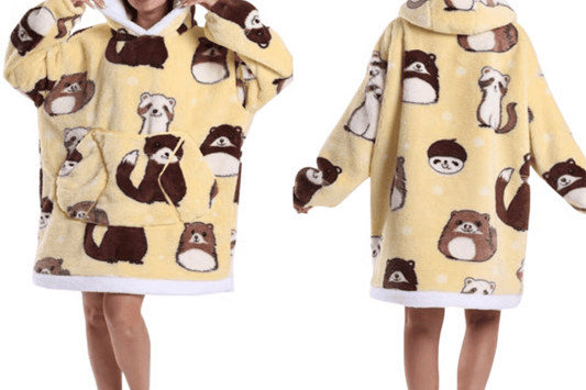 The Ultimate Comfort: Oversized Hoodie Wearable Blanket-squirrel