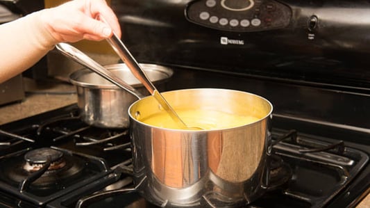 Cookware Maintenance Secrets: Practical Tips to Extend Service Life