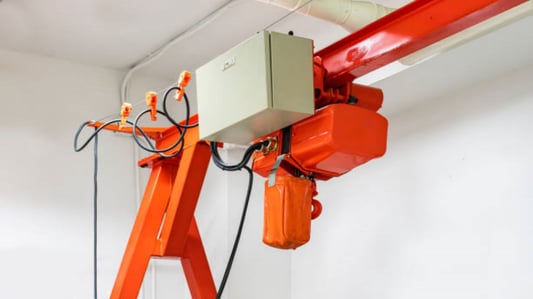 The Benefits of Using a 1 2 Ton Electric Hoist for Heavy Lifting
