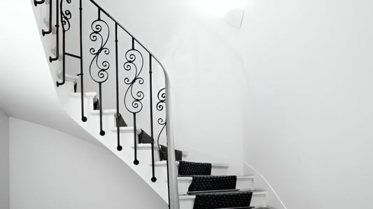 How to Choose the Perfect Iron Baluster for Your Home Renovation