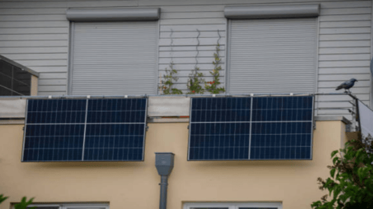 How Does a Balcony Solar System Work: A Complete Guide