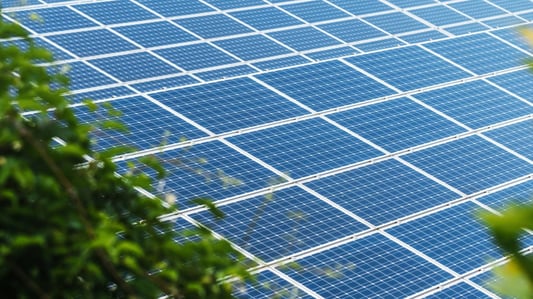 Advances in Solar Battery Technology: Enhancing the Future of Renewable Energy