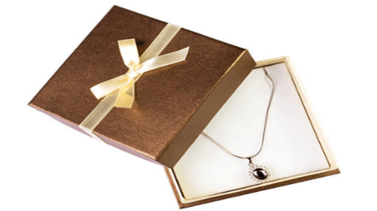 How to Package Jewelry in an Eco-Friendly Manner