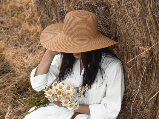 Different Materials of Straw Hats: Exploring the Variety