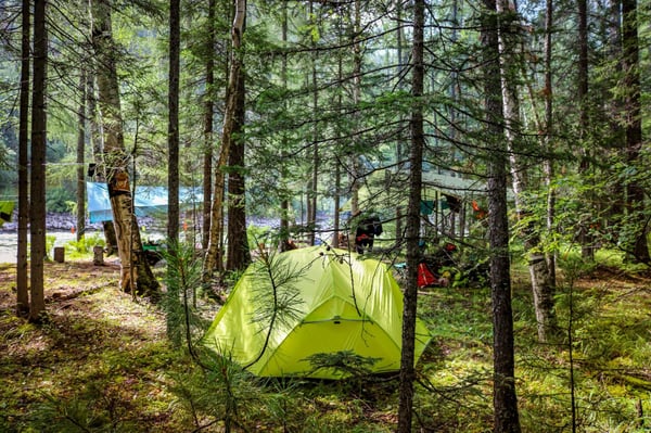 How Camping in the Backcountry Works？