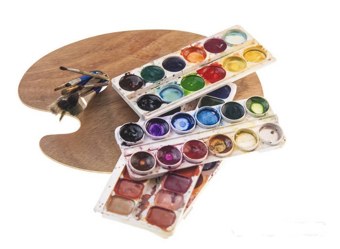 How to Create a Perfect Watercolor Palette for Your Artistic Projects