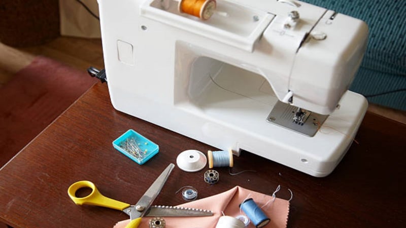 7 Sewing Machine Accessories for Simplifying Life