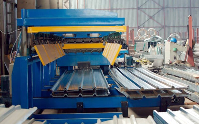 What is Sandwich Panel Machine?