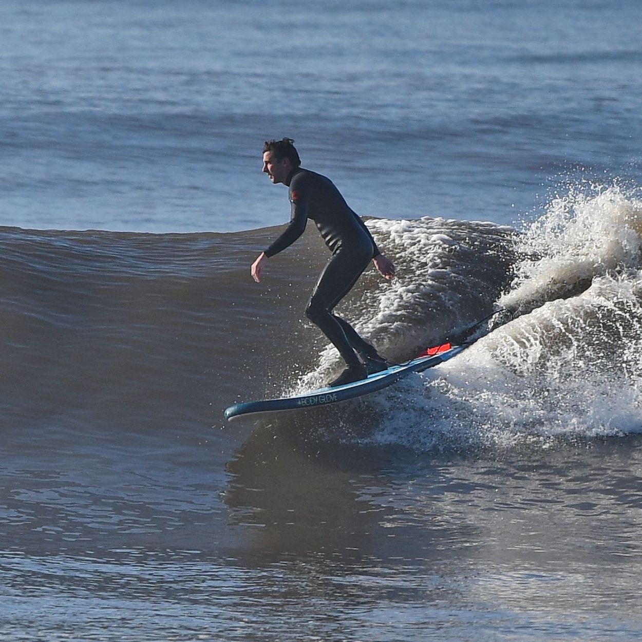 Makes Catching Waves Easy