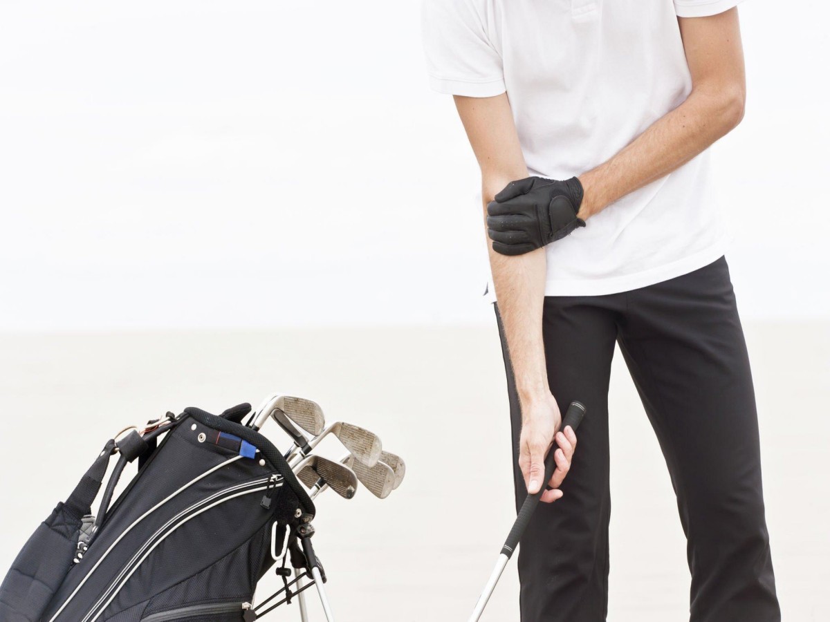 Choosing the Perfect Stylish Golf Polo for Your Game