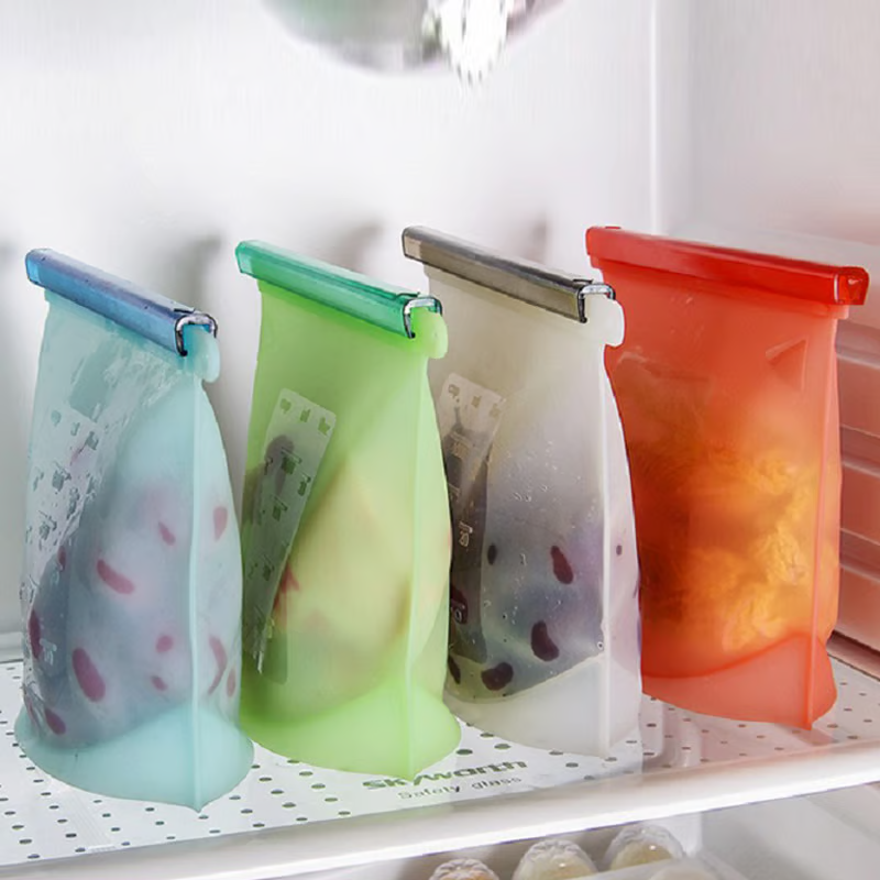 Benefits of Using Good Grade Reusable Sealed Silicone Bag Leak Proof Vacuum Reusable BPA Free Silicone Storage Food Bag