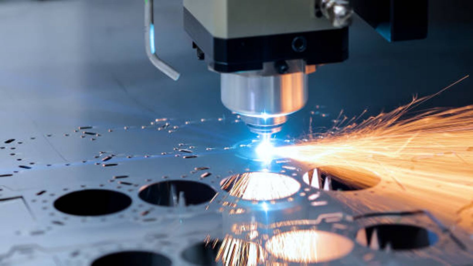 The Ultimate Guide to CNC Machines: Everything You Need to Know About CNC