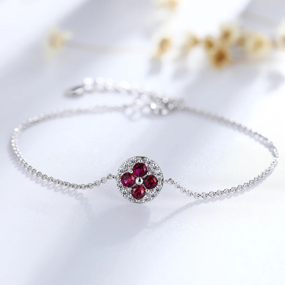 China's Future Century-old Jewelry Brand - Xin Chuang Yi