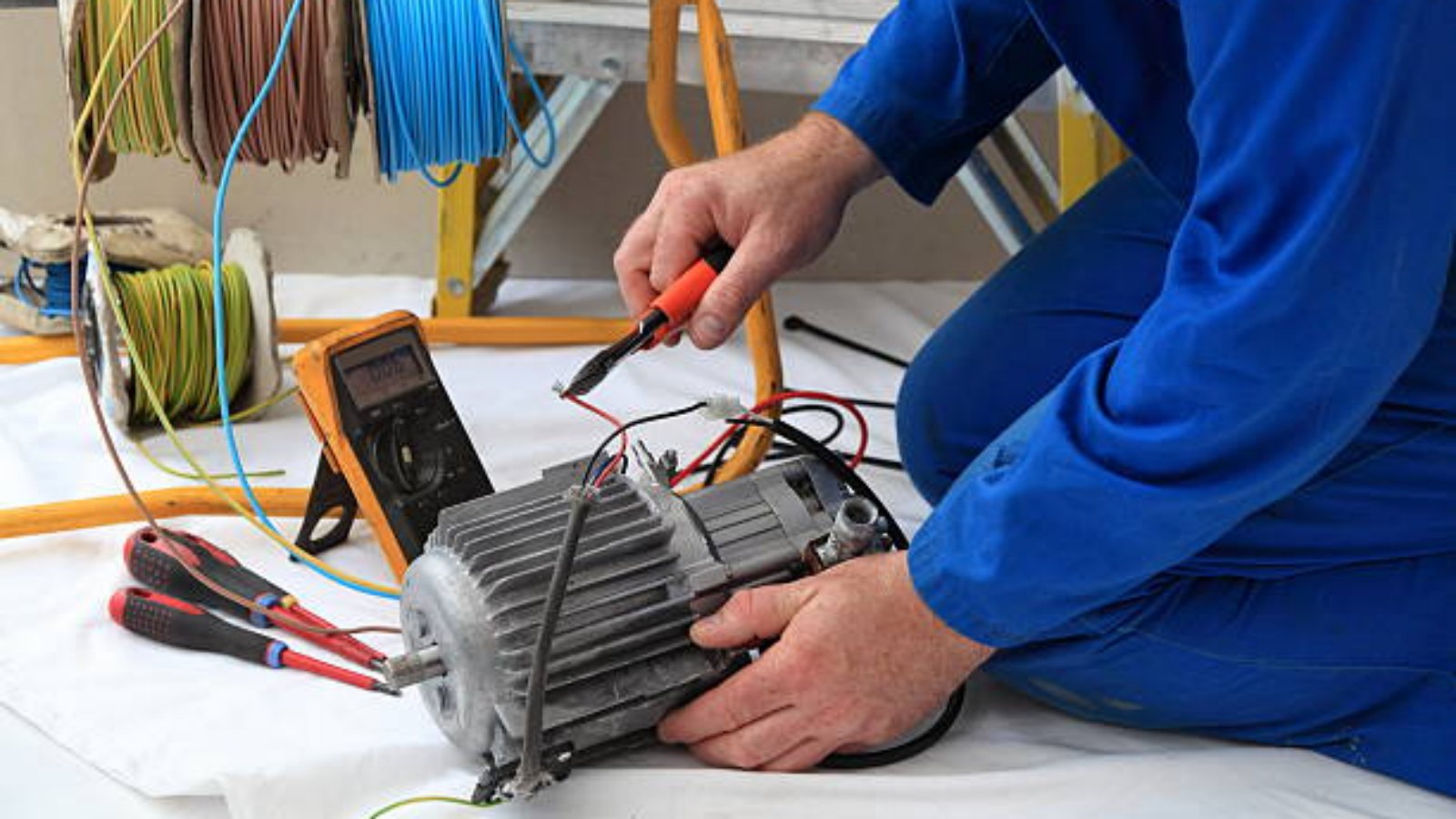 The Basics of Induction AC Motors: Understanding How They Work and Their Applications