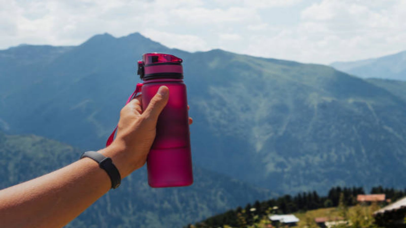 The Ultimate Guide to Water Filtration Bottle Hiking: Stay Hydrated and Safe on the Trail