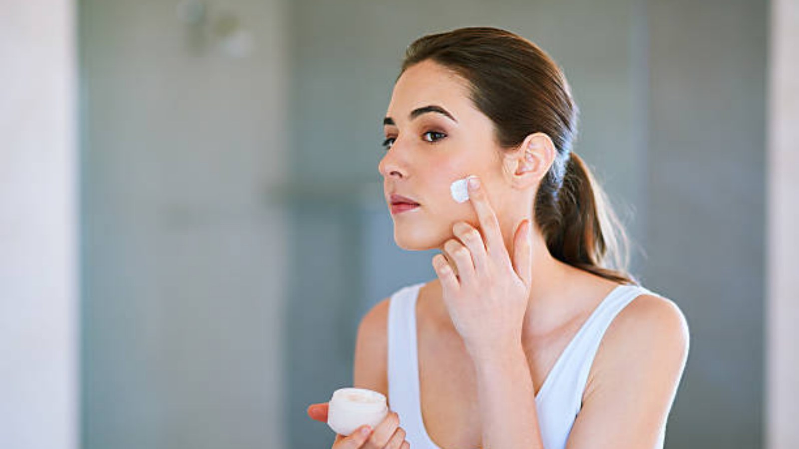 The Ultimate Guide to Skin Care Products: Everything You Need to Know